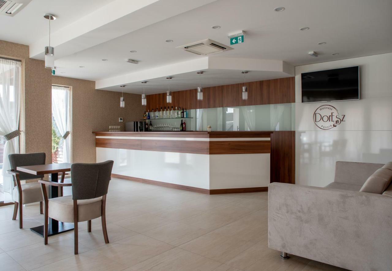 Bed and Breakfast Doresz Wellness Panzio à Újhartyán Extérieur photo
